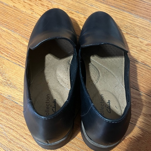 Clark’s - Black - Loafer Flats - Picture 2 of 4